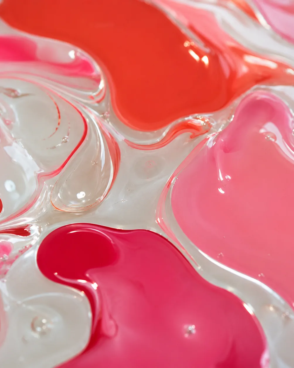 Detail view of the no-lamp DIY route: clear base plus drops of bright polish